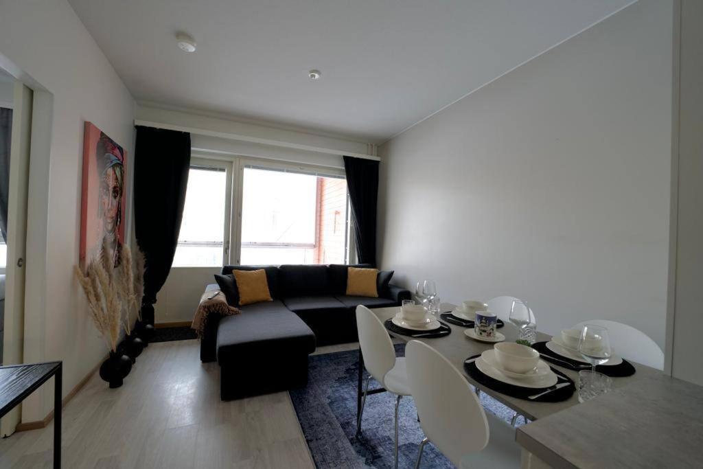 1Br Suite - King Size Bed - Wi-Fi - Gym & Sauna Рованиеми Экстерьер фото